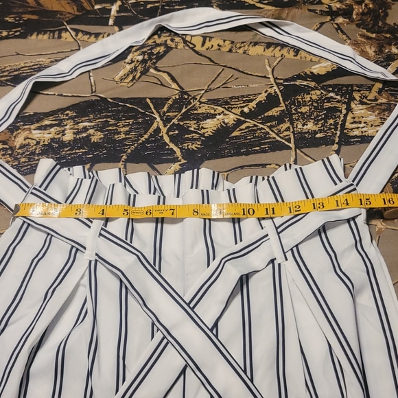 Paperbag Pants - Picture 6 of 7